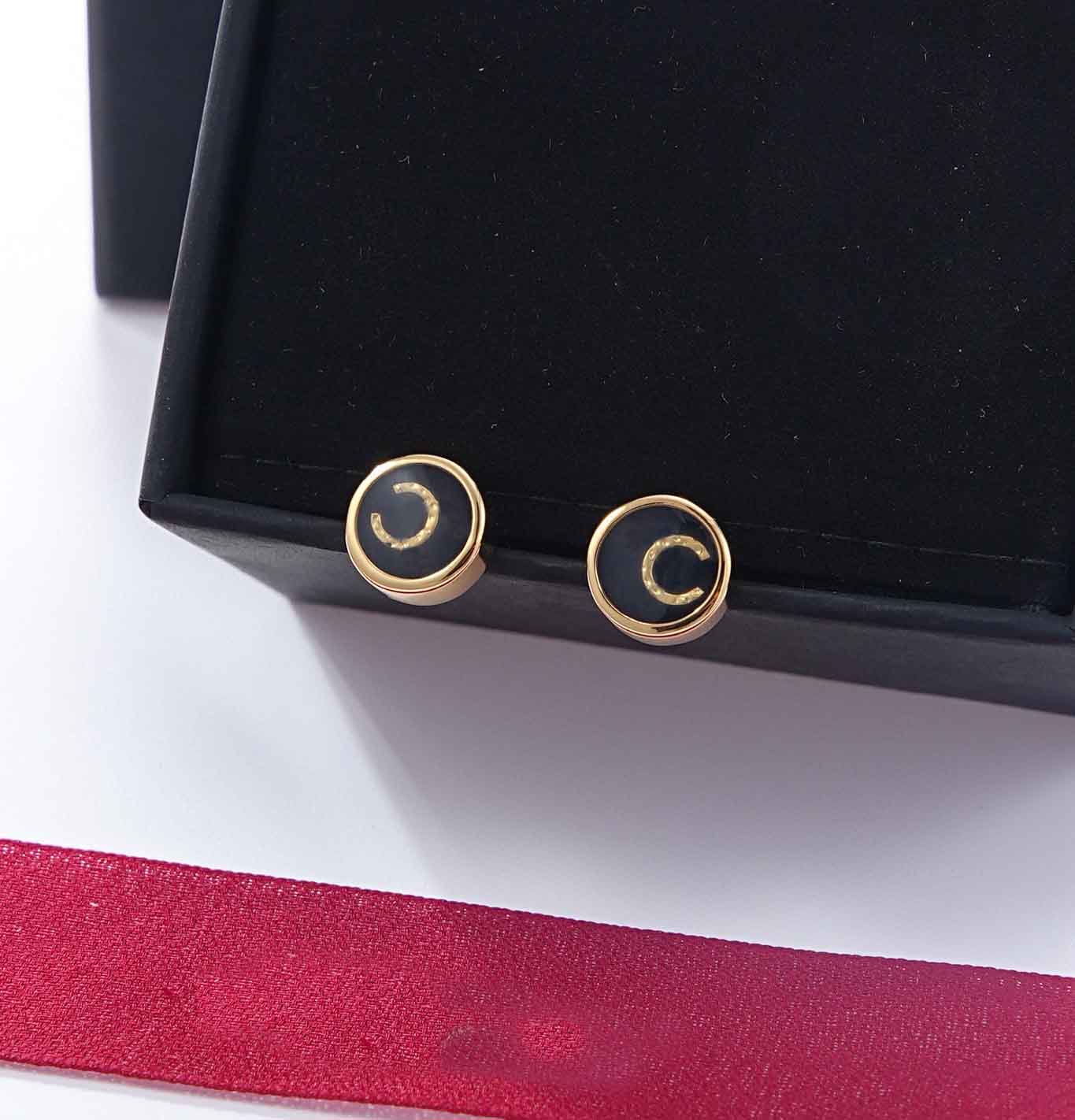2025 Luxury quality charm small round shape stud earring with black color design in 18k gold plated have stamp PS6100B