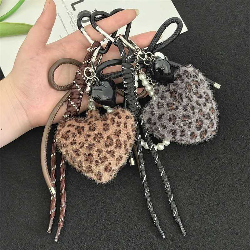 New leopard print plush love bag pendant with high-end feel woven rope furry ball keychain pendant small giftT251127