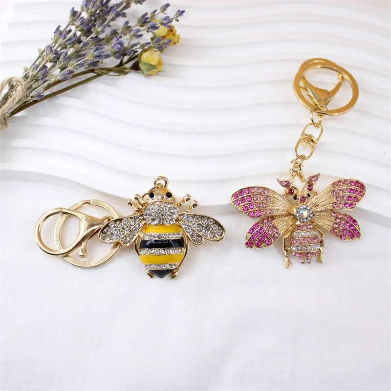 Creative Rhinestone Bee Keychain And Cute Red Ladybug Insect Pendant Keyring For Women Handbag Charm JewelryT251127