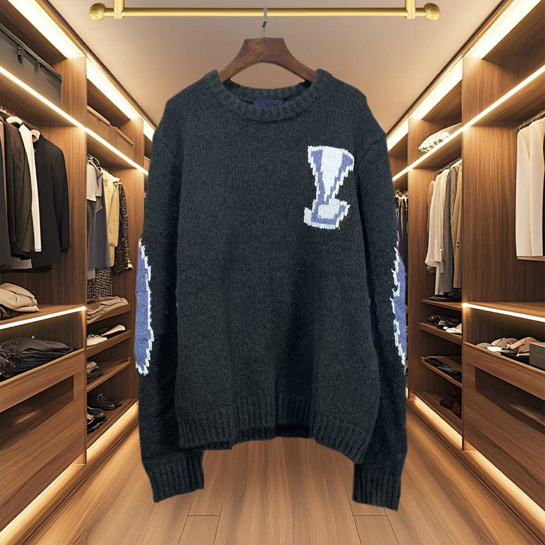 High quality designer men's sweaters, casual sportswear, round neck knitted sweaters, fashionable and versatile wool knitted sweaters