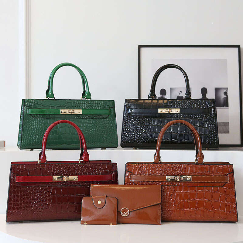 2023 New Urban Simple Crocodile Pattern Fashion Three Piece Set PU Handheld Mother for Single Shoulder Crossbody Women's Bag