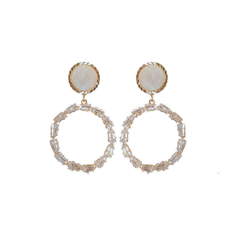 2025 New Trendy Korean Style Circle Internet Celebrity Fashion Earclips No Earholes Exaggerated Sier Needle Earrings