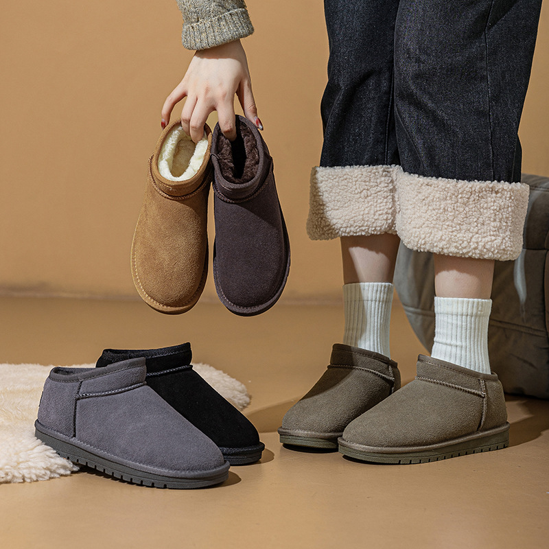 2025 New Snow Boots Men's Women's Warm Fleece Thicker Anti-Slip Waterproof Short Boots Women's Cotton Shoes Comfort Shoes