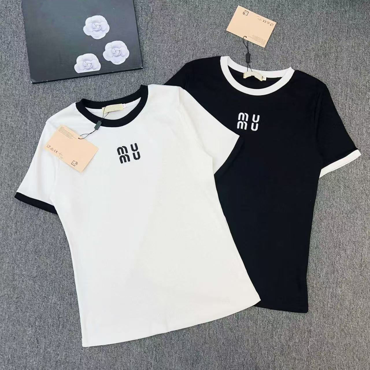 2025 Women's short sleeved designer shirt fashionable women's party fashion top luxurious embroidery for spring and summer