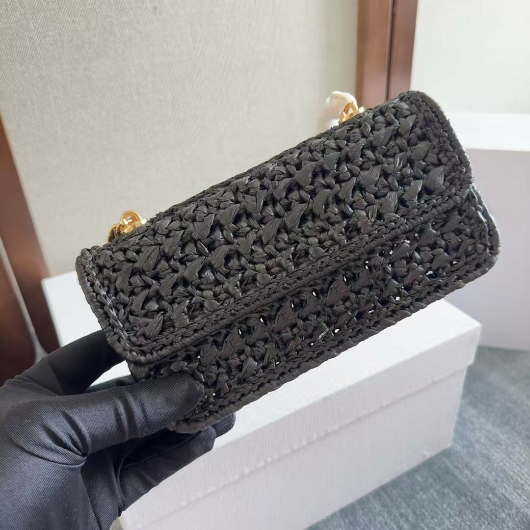 Top Luxury Designer Summer Straw Chain Shoulder Bags Natural Raffia Hand Woven Flap Bags Gold Hardware Heavy Chains Buckle Hasp Handbags Women Travel Beach