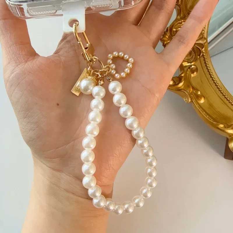 Cute Pearl Keychain for Women Girls Shiny Pearl Bead Shell Phone Bag Backpack Charm Accessory Car Key Chain Pendant GiftsT251127