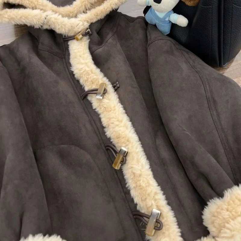 Women Vintage Hooded Jacket Winter Thick Warm Fur Collar Patchwork Casual Coats Solid Retro Loose Zipper Buttons Female OutwearXJ251127