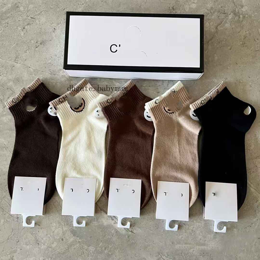 girls female Cotton High ankle Socks Black White stripe Casual short Sock Fashion cc sox designer breathable tube socks