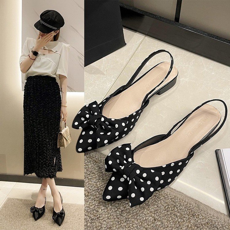 Free shipping designer Women's Summer 2025 new style fashionable and casual pointed black low-heeled foreign trade trend versatile flip-flop