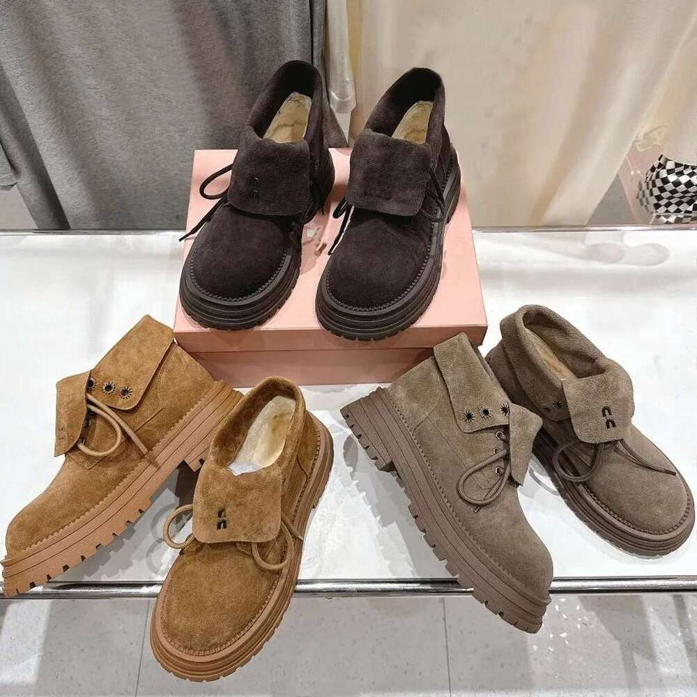 10 A winter boot Designer shoe women Suede warm Drawstring Shearling Lining Platform High-top Martin Boots Fashion Knight boots booties Snow Boots Casual Shoes