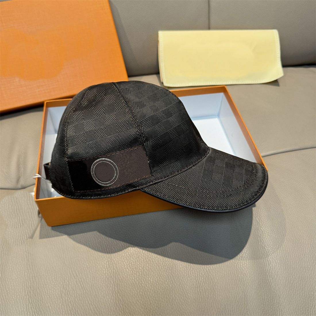 High Quality Adults men Women Ball Caps Designer Baseball for Snapback Golf Classic Letter Embroidery Summer Sport Sun Protection Canvas Hat 1129