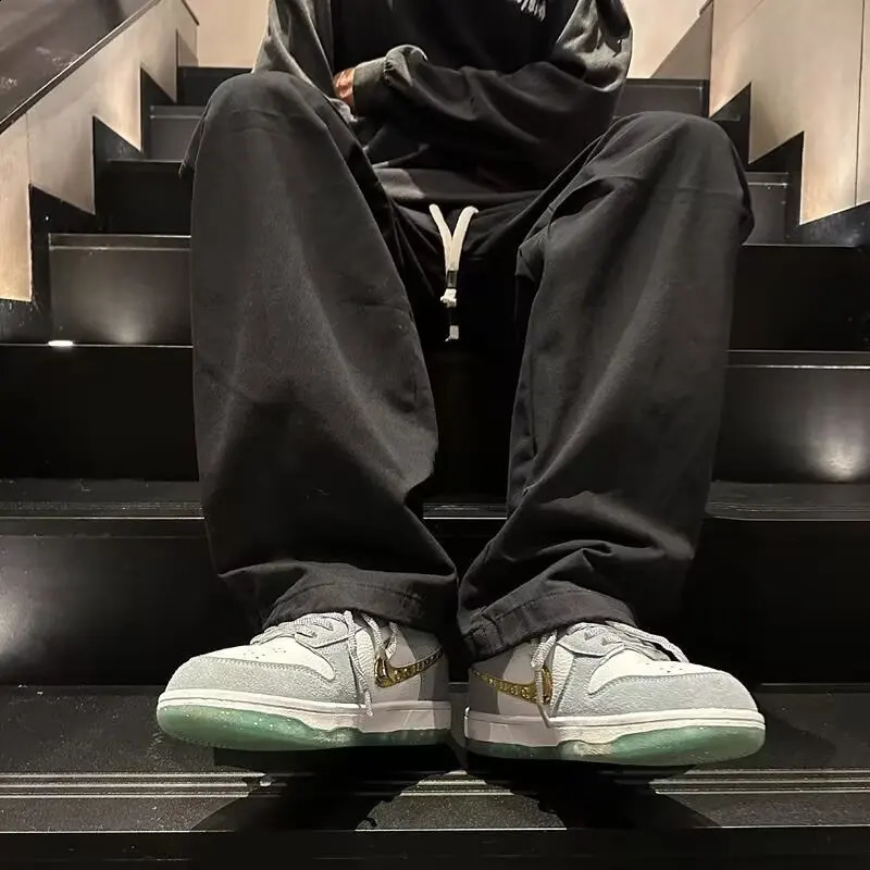 wide leg pocket cargo pants mens Trouser neutral loose casual cotton straight outdoor fashion pants large size 5xl 250427