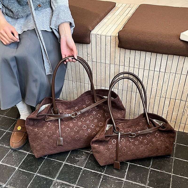 Free Shipping Foreign Style Large Capacity Hand Tote Bag All Kinds Of Printing Simple Retro Style Armpit Bag High Sense Fashion Shoulder Bag