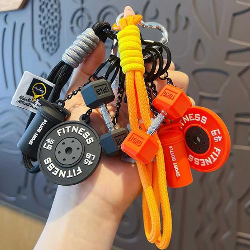 Mini Barbell Plates Keychain with D-shaped Buckle Water Cups Simulation Dumbbells Keyring Creative Bag CharmT251127