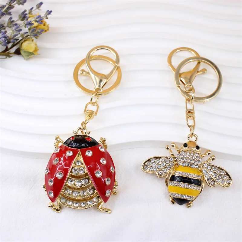 Creative Rhinestone Bee Keychain And Cute Red Ladybug Insect Pendant Keyring For Women Handbag Charm JewelryT251127