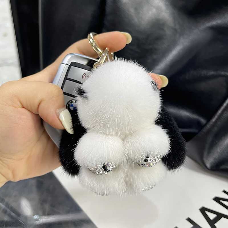 Luxury Big Mink Fur Bunny Fur Pendant Bag Jewelry Key Chain Plush Pendant Trumpet Cute Rabbit Children Animal Cartoon DollT251127