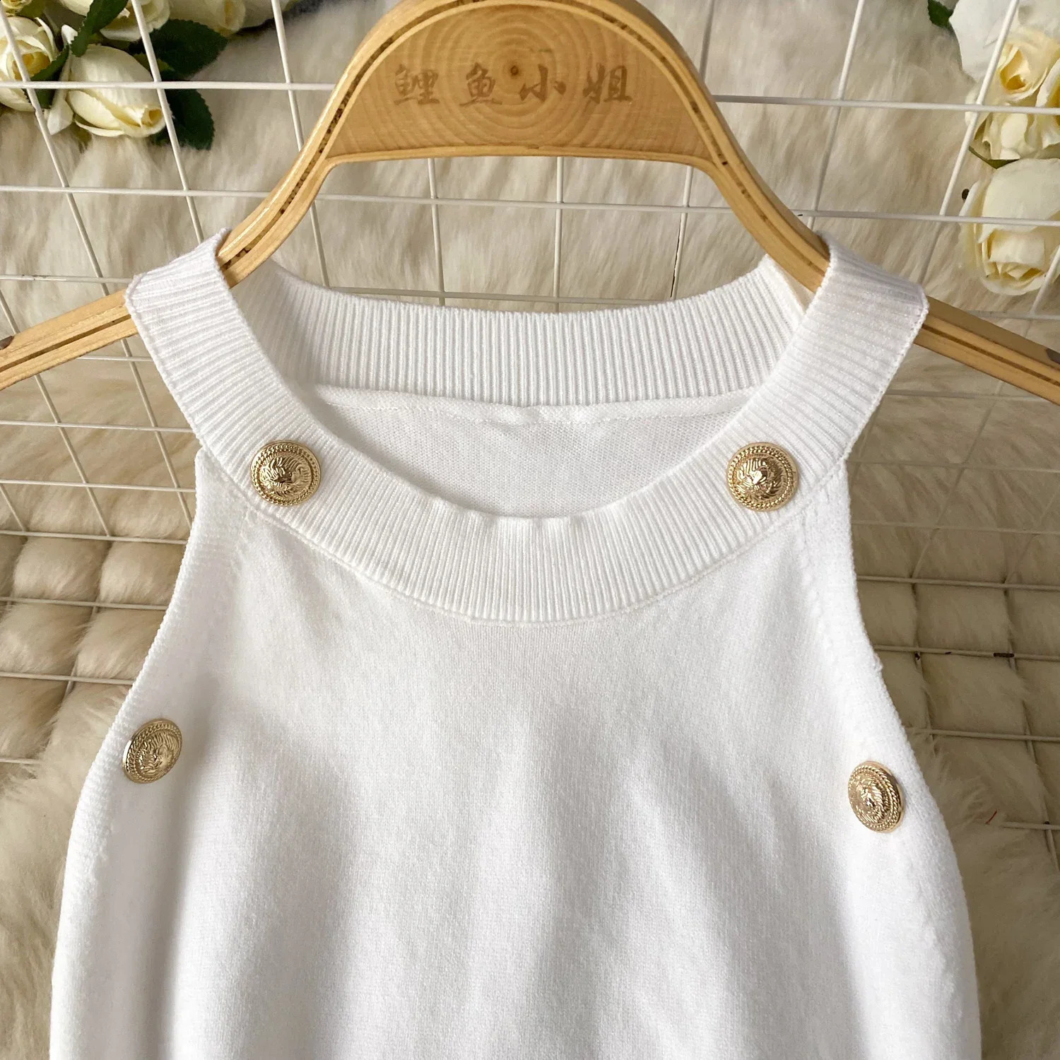 Button summer womens knitted jacket vest dress womens tight corset sleeveless mini dress 250427