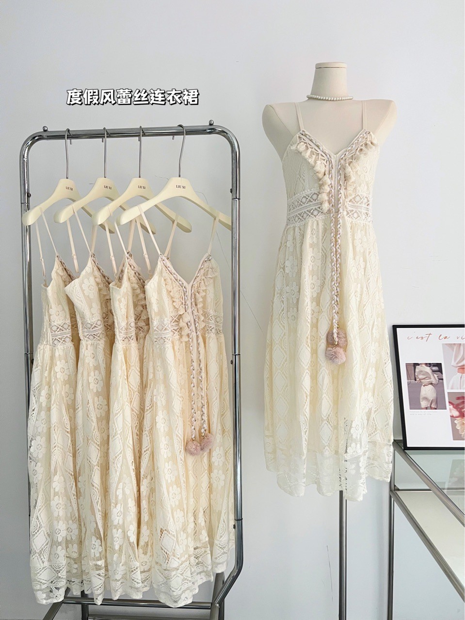 H303 Chic & Comfortable Cotton Women's Short Skirt with Suspender Design