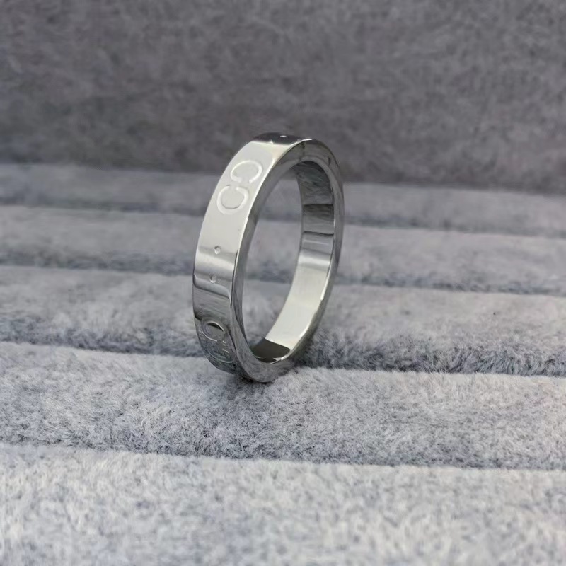 high qualityLuxurys Nail Ring Mens Ring Love Rings Designer Fashion Titanium Steel Engraved Letter Pattern Designer Jewelry Engagement Ring Rings for Women