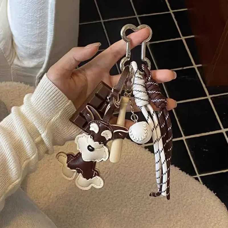 Fashion Schnauzer Key Chain with Handmade Rope Sporty Style Bag Pendant Baseball Decor Casual Cool Trendy Fashion PendantT251127