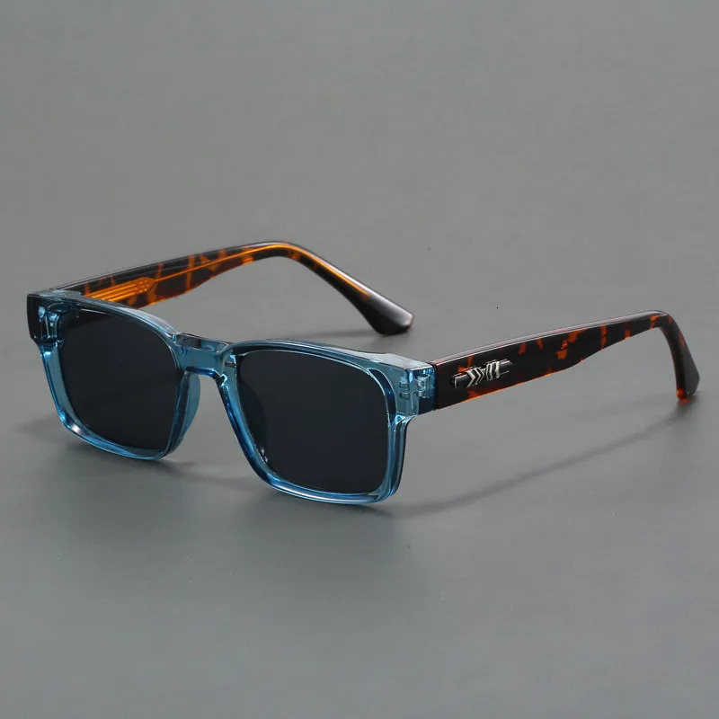 Fashion Square Sunglasse Men 2024 High Quality Trending Product Japanese Style Outdoor Driving Shades UV400 251126