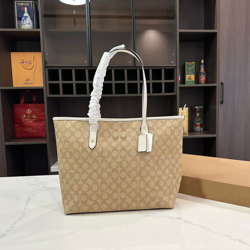 Luxury Womens Totes Designer Tote Bag Travel Handbag Shoulder Crossbody Bags Large Capacity Bag Shopping Bag