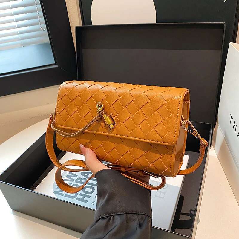 French Elegance Handwoven Bag Textured Crossbody Square Purse