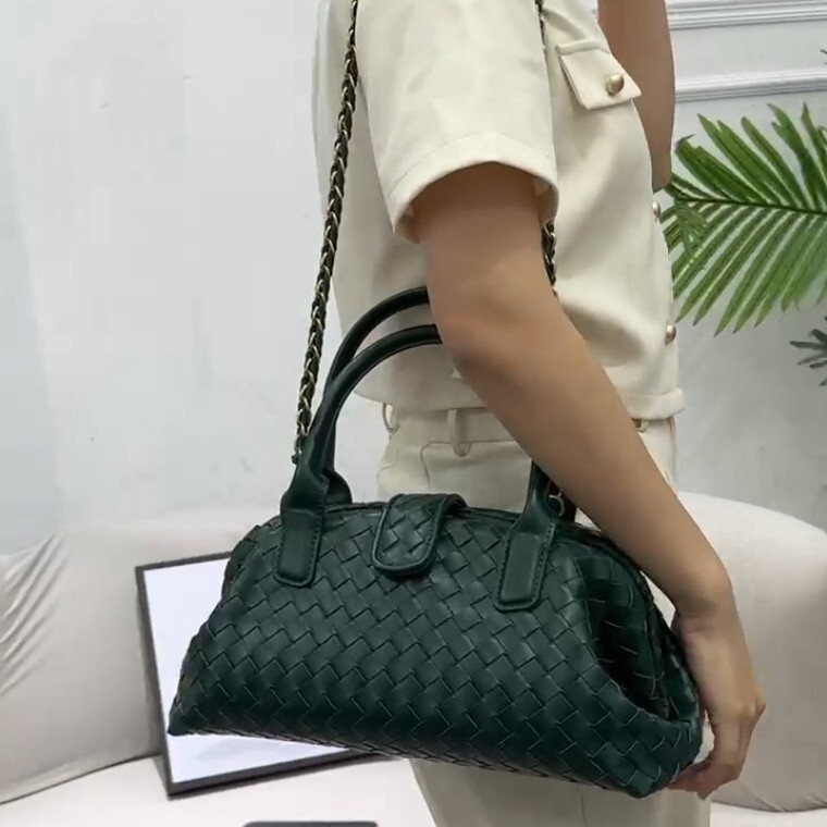 Designer Bag Luxury Handwoven Shell Bag Genuine Leather Women's Bag High-end Bowling Boston Handbag Crossbody Shoulder Bag