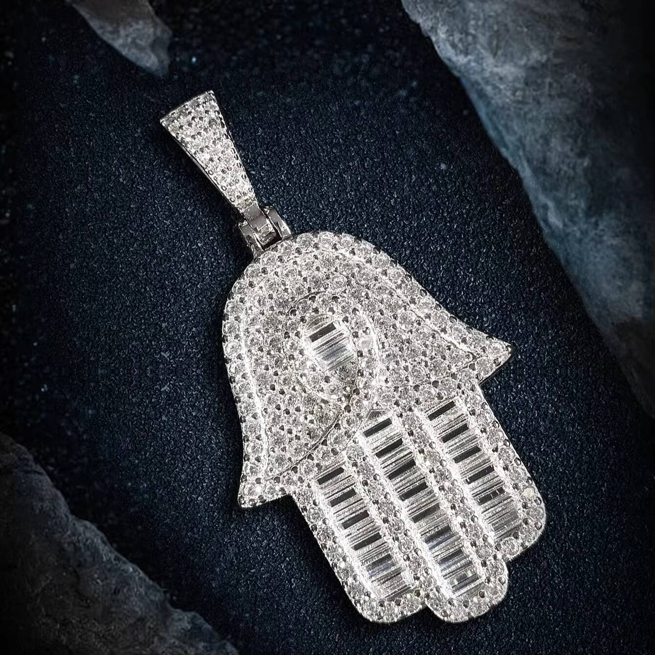 925 Sterling Silver Iced Out Moissanite Hamsa Hand Pendant Unisex 18K Gold Plated Hip Hop Style Gift for