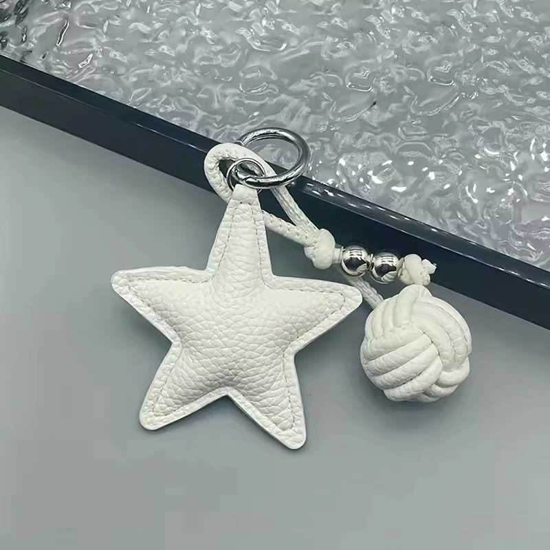 Leather Star Keychain Pentagram Car Keyring with Woven Leather Rope Ball Pendant Creative Bag Pendant Decoration for WomenT251127
