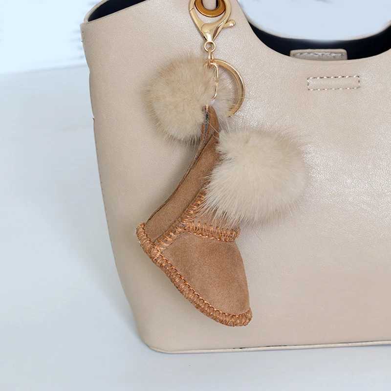 Luxury Fluffy Pompom Boot Shoe Keychain For Women Car Key Chain Bagpack Charm Accessories PendantT251127
