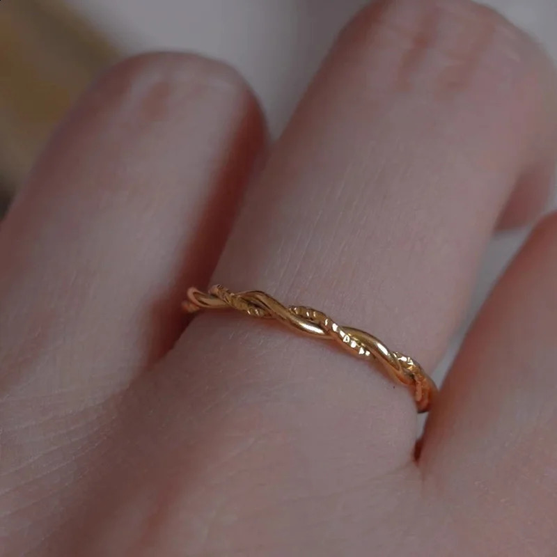 2mm Minimalist Stainless Steel Knuckle Rope Twist Chain Ring for Women Girls Gold Plated Braided Ring Waterproof Jewelry 250427