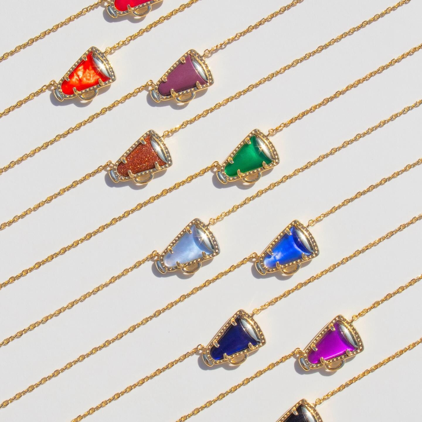 High quality necklaces for Girls trumpet pendant never fade 45CM hot sale 300000 pieces gift for friend X001