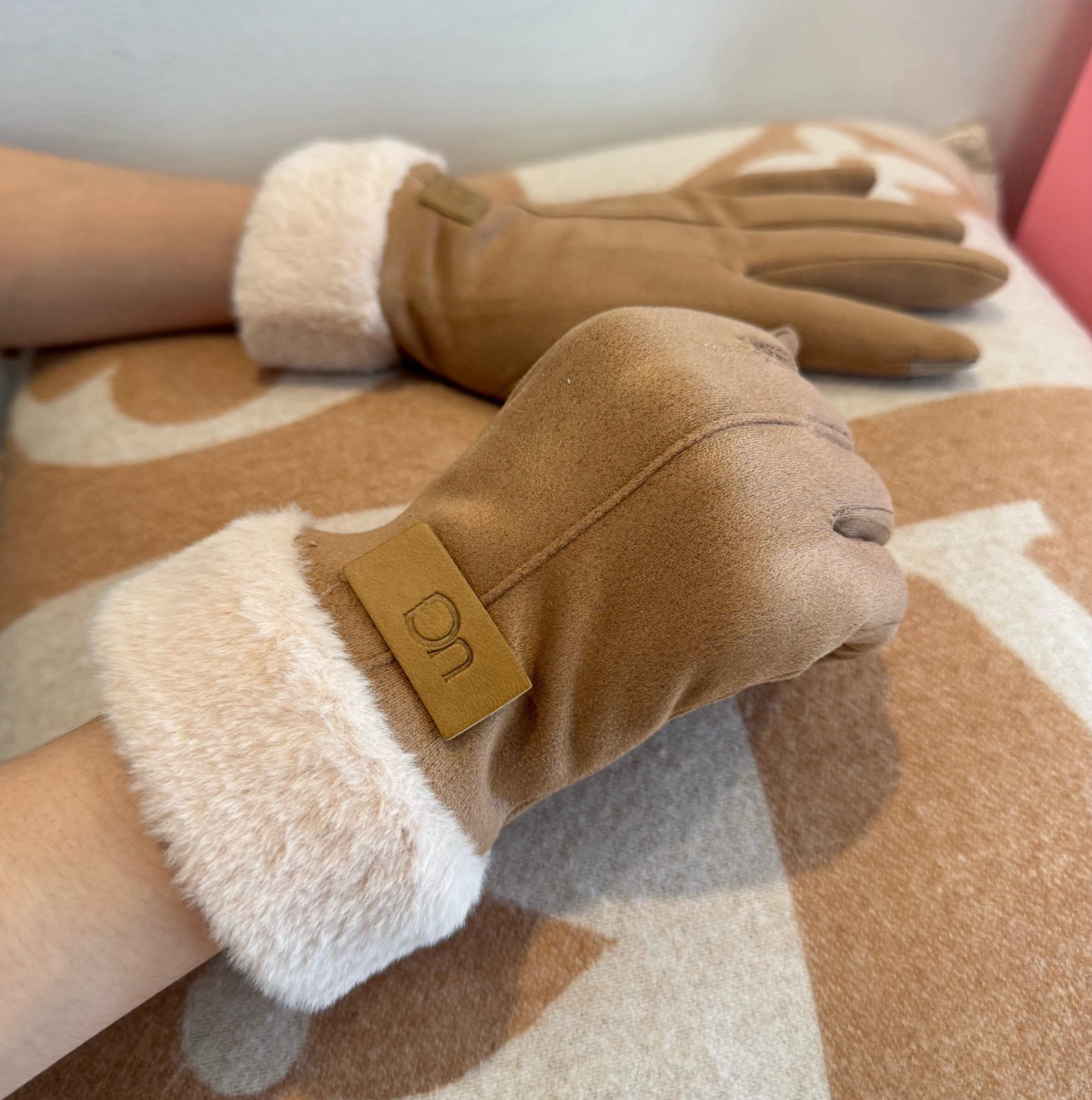 Sophisticated Ladies' Travel Companion: Dual Purpose Floral Embellished Leather Tote/Clutch Pair