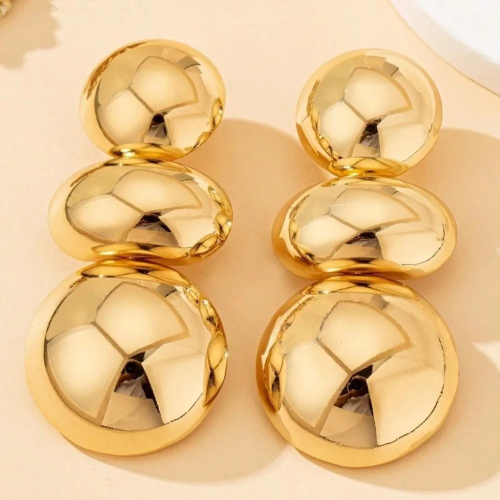 Retro Exaggerated Geometric Earrings Metal Golden Large Earrings Round n Irregular Women Jewelry European American Style 251126