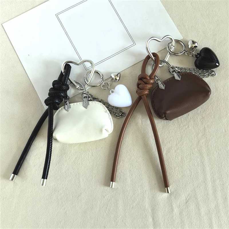 New Mini Bag Exquisite Bag Pendant Advanced Sense Chain Small Shell Bag Key Chain Exquisite Small Bag PendantT251127