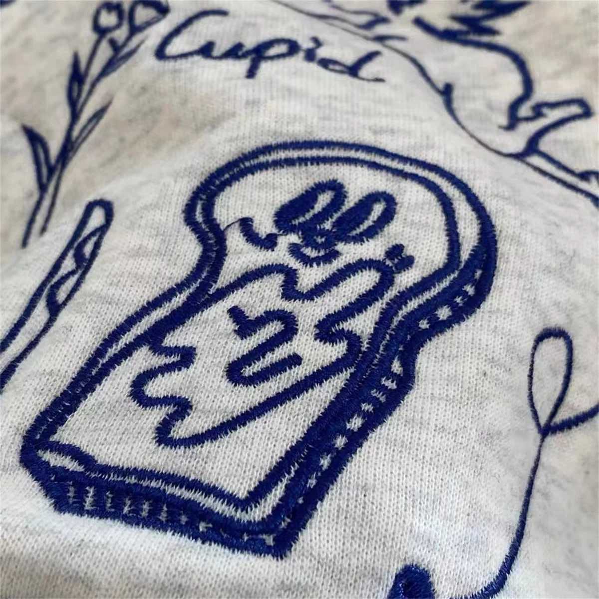 Korean Fashion Womens Gray Embroidered Round Neck Short Sweatshirts Autumn Long Sleeves Vacation Pullovers Tops Casual Popular J251136