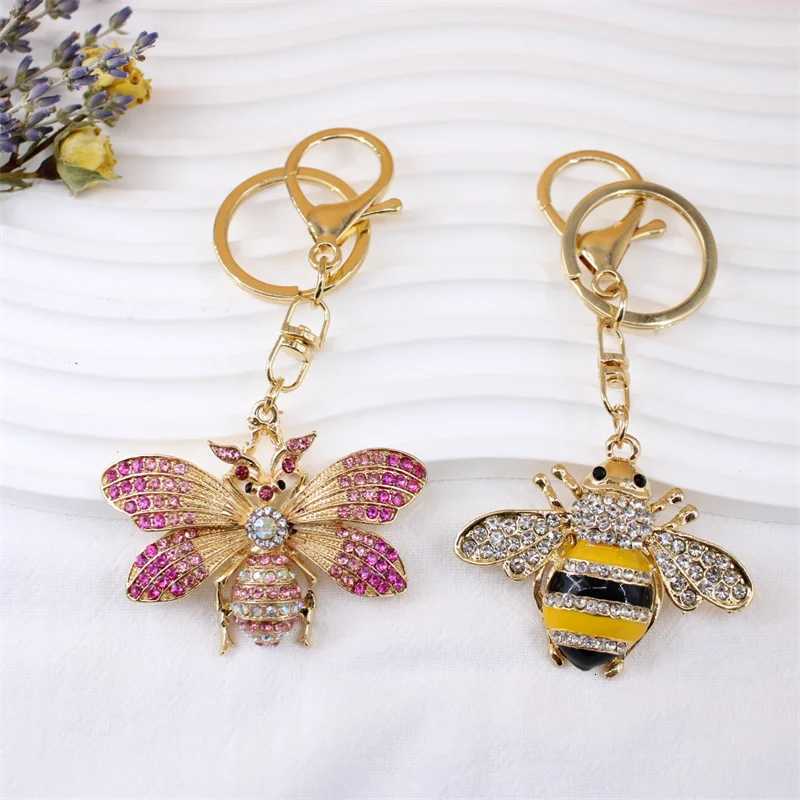 Creative Rhinestone Bee Keychain And Cute Red Ladybug Insect Pendant Keyring For Women Handbag Charm JewelryT251127