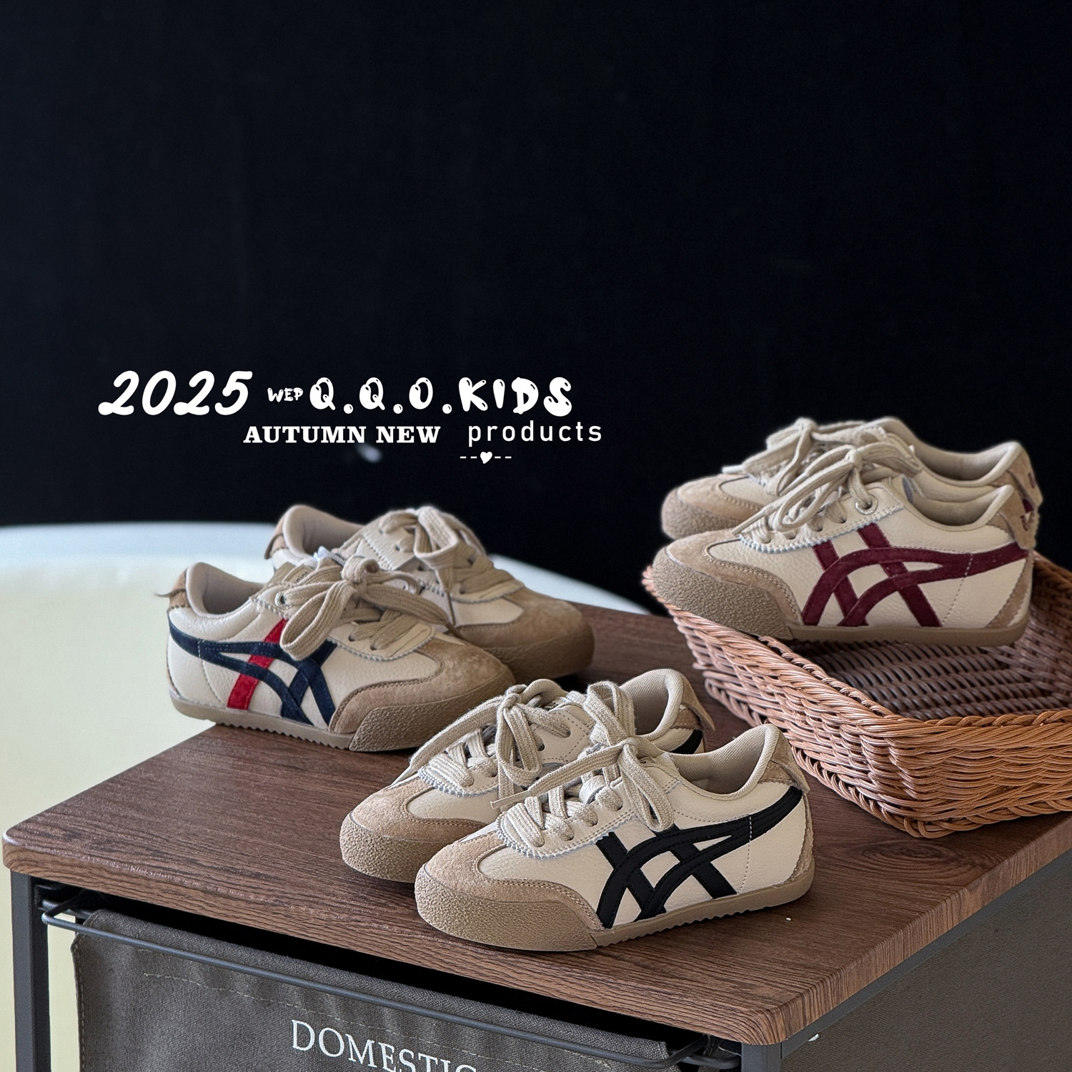 Free shipping for kids designer shoes running shoes black blue red Fashionable lightweight mesh breathable sports shoes