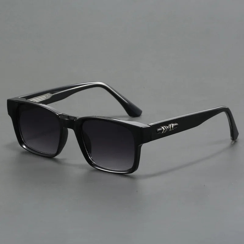 Fashion Square Sunglasse Men 2024 High Quality Trending Product Japanese Style Outdoor Driving Shades UV400 251126