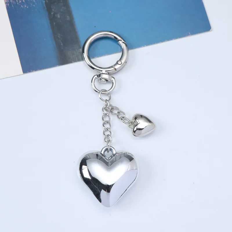 Light Luxury Simple Couple Style Love Car Keychain Handbag Pendant AccessoriesT251127
