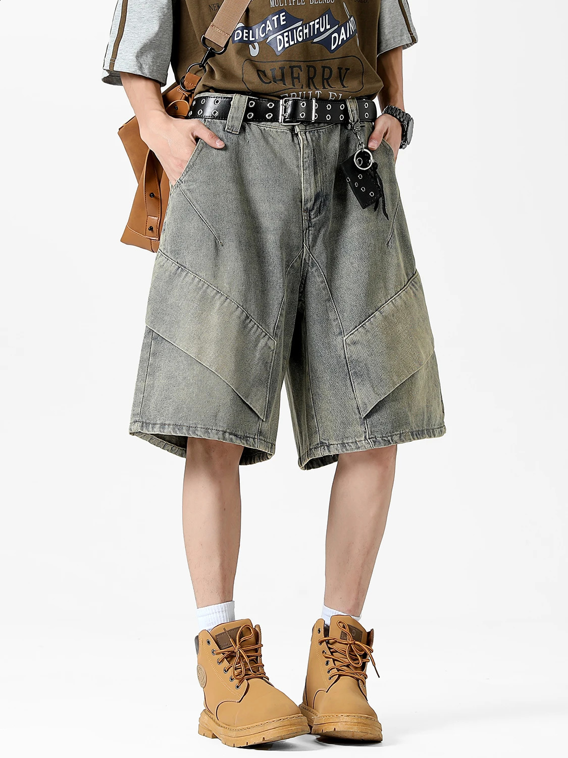 Y2k fashion oversized denim shorts mens nostalgic streetwear bag shorts clothing washing cotton summer mens pants 250423