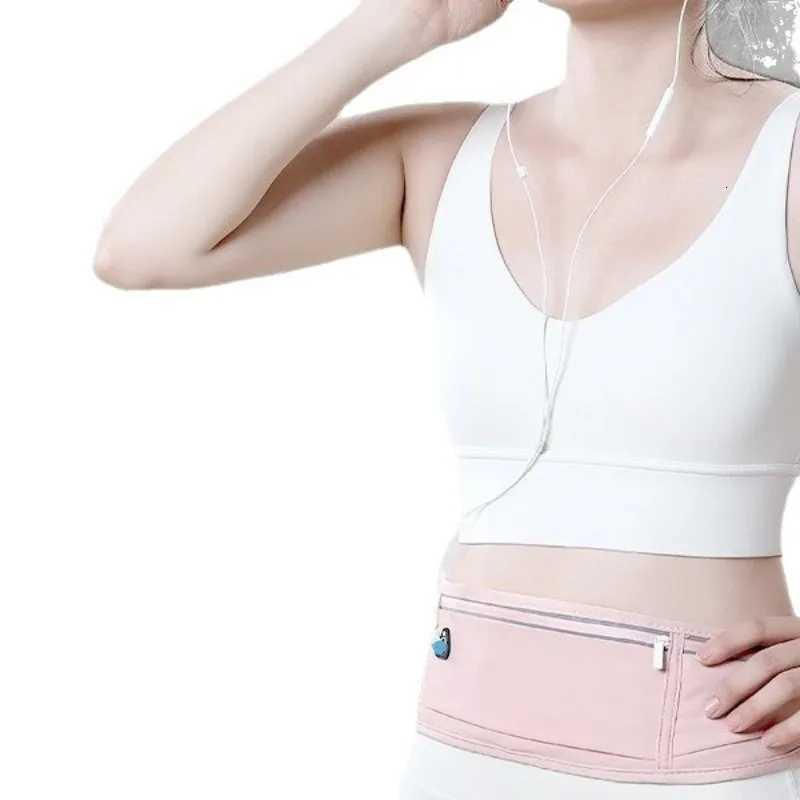 2025 Therunning waistbag doesnt shakewhen holding a mobile phoneLarge-capacity mountain climbing cycling and sports waist bagT251128
