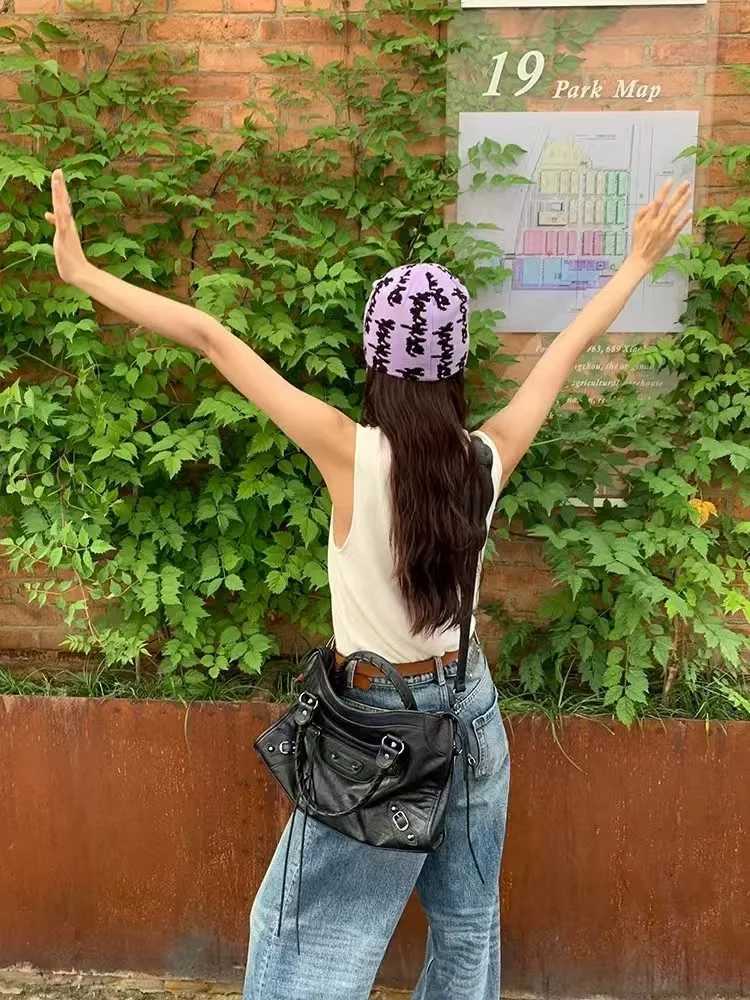 Versatile SHELKSBAG 2025 Women Motorcycle Bags Pu Leather Crossbody Handbag Trendy Y2k Classic Street Fashionable Shoulder Tote K251128