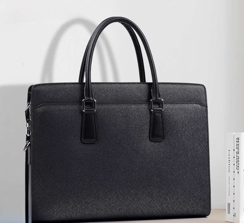 Luxury Bag Designer Niche New Satchel Leather Tote Bag Business Fashion Anti-theft Password Lock Bag High-end Feeling Inch Men's Top Handle Bags 