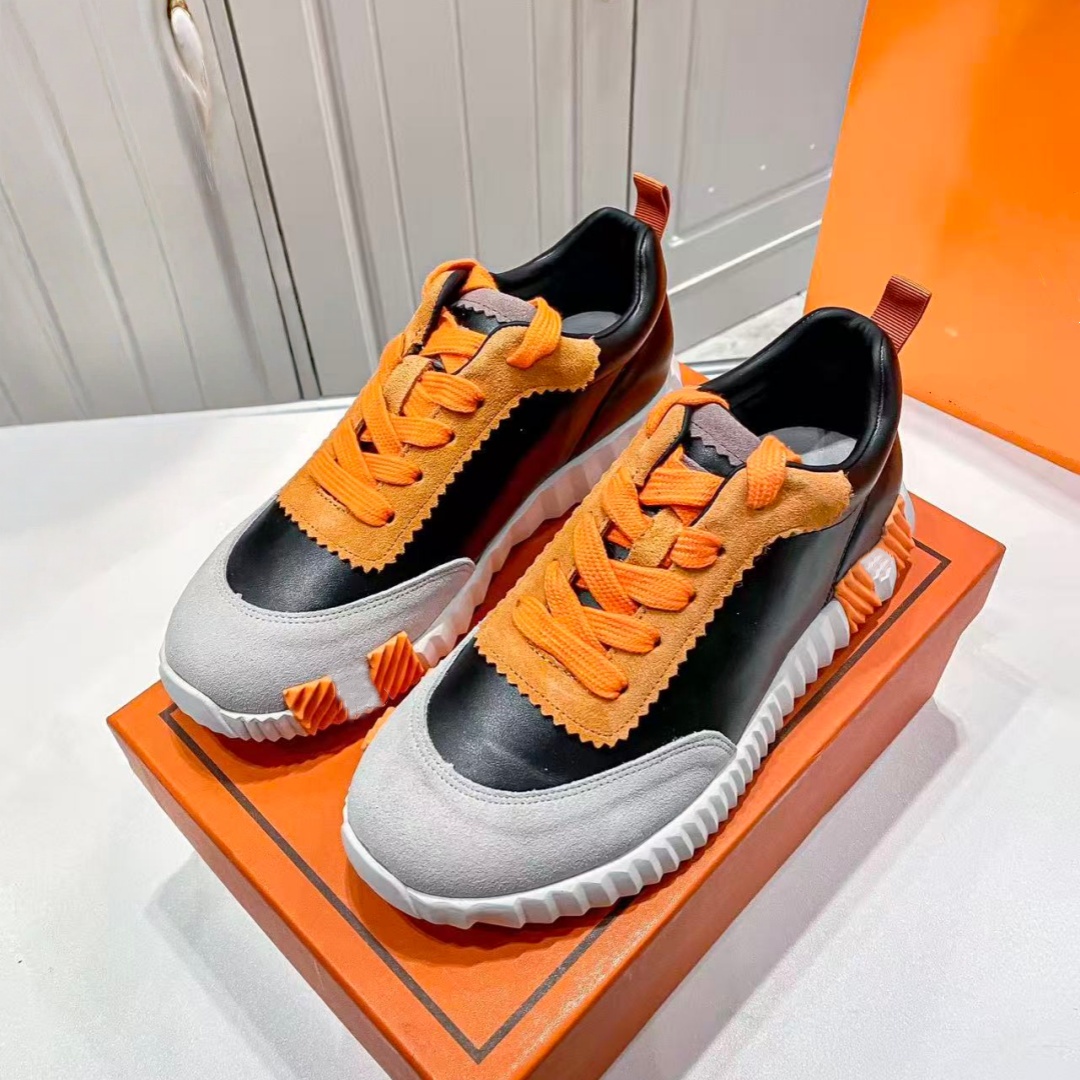 Designer casual shoes high-quality fashionable and luxurious men's and women's sports shoes flat and comfortable shoes white sneakers with 4 colours