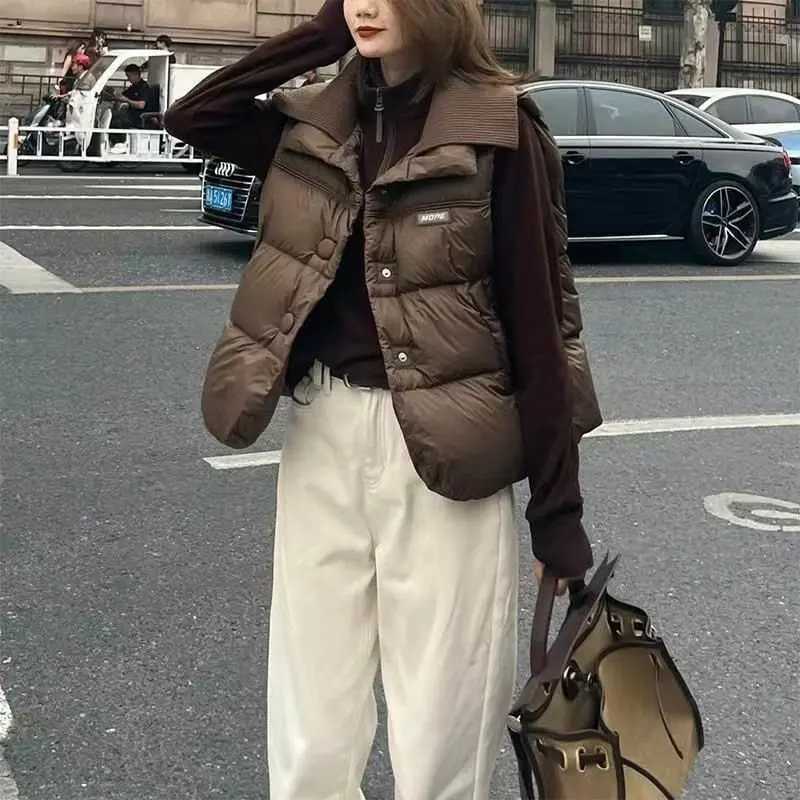Womens Plus Size Down Cotton Coat Vest Cardigan Female 2025 Autumn Winter New Waistcoat Jacket Padded Sleeveless OverwearT251128
