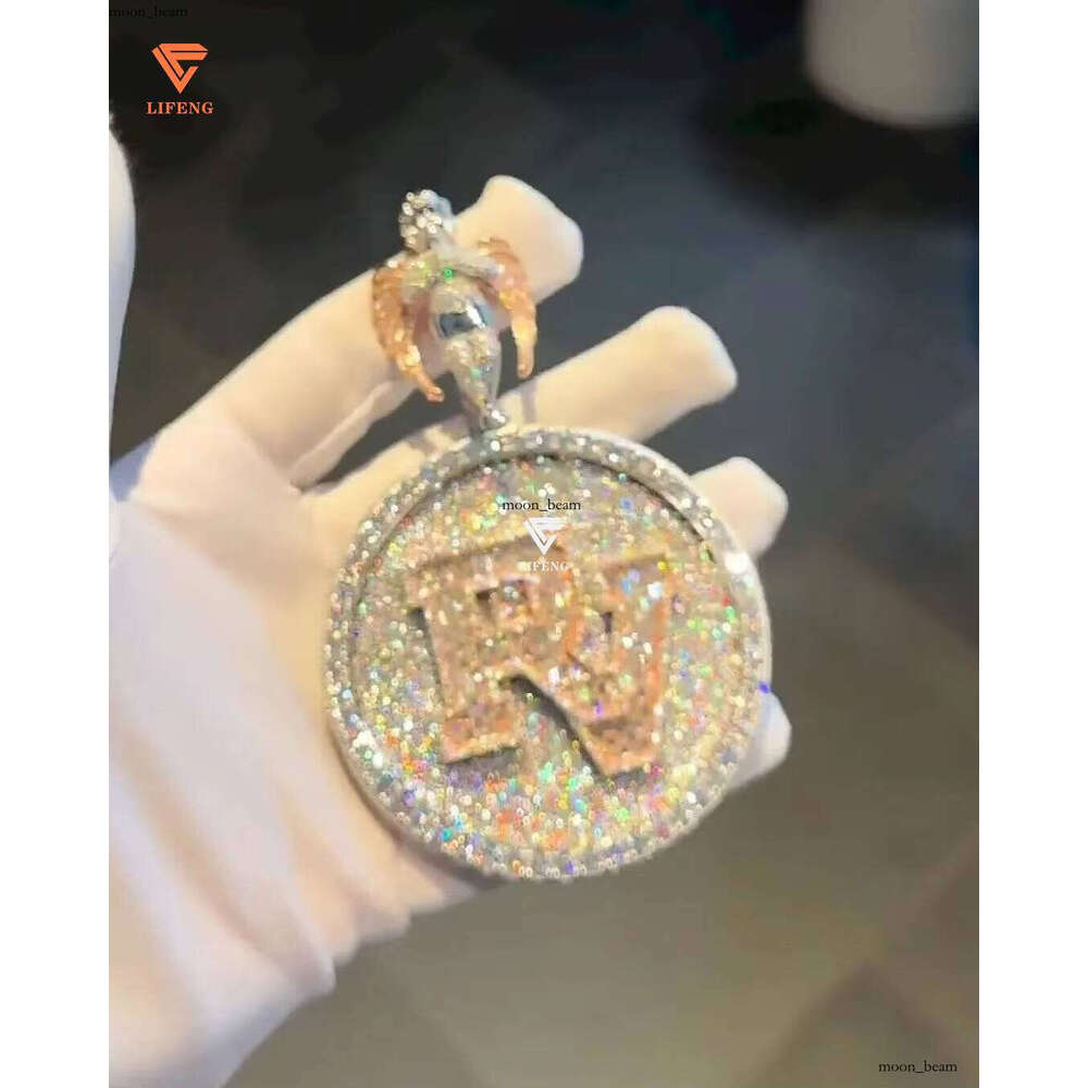 Lifeng Jewelry Iced Two-tone Hiphop Pendant Baguette VVS Moissanite Sterling Sier Charm