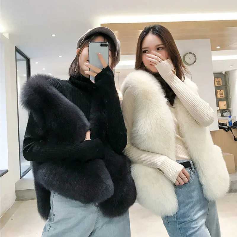 Womens Short Fur Vest 2025 Autumn and Winter New Korean Version Slim Imitation Fox Fur Vest Fur VestT251128