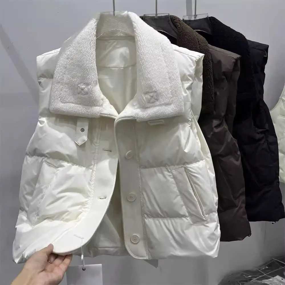 European Lamb Wool Lapel Thickened Cotton Vest Women Short Autumn and Winter New Style Leather Vest JacketT251128